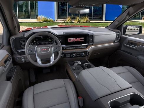 New 2026 GMC Sierra 1500 SLT image 15