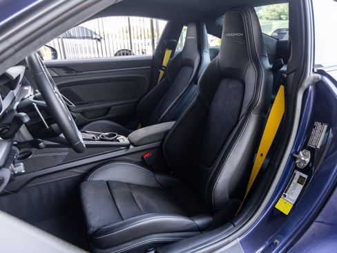Certified 2026 Porsche 911 GT3 RWD image 5