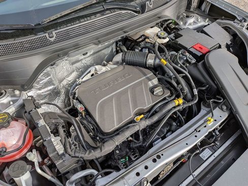 New 2026 Chevrolet Trax RS w/ Sunroof Package image 13