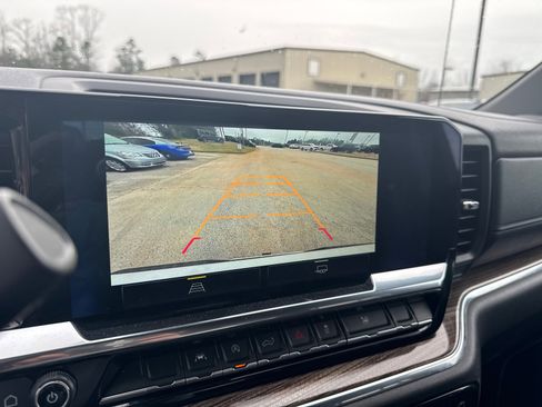 Used 2025 Chevrolet Silverado 1500 LT image 21