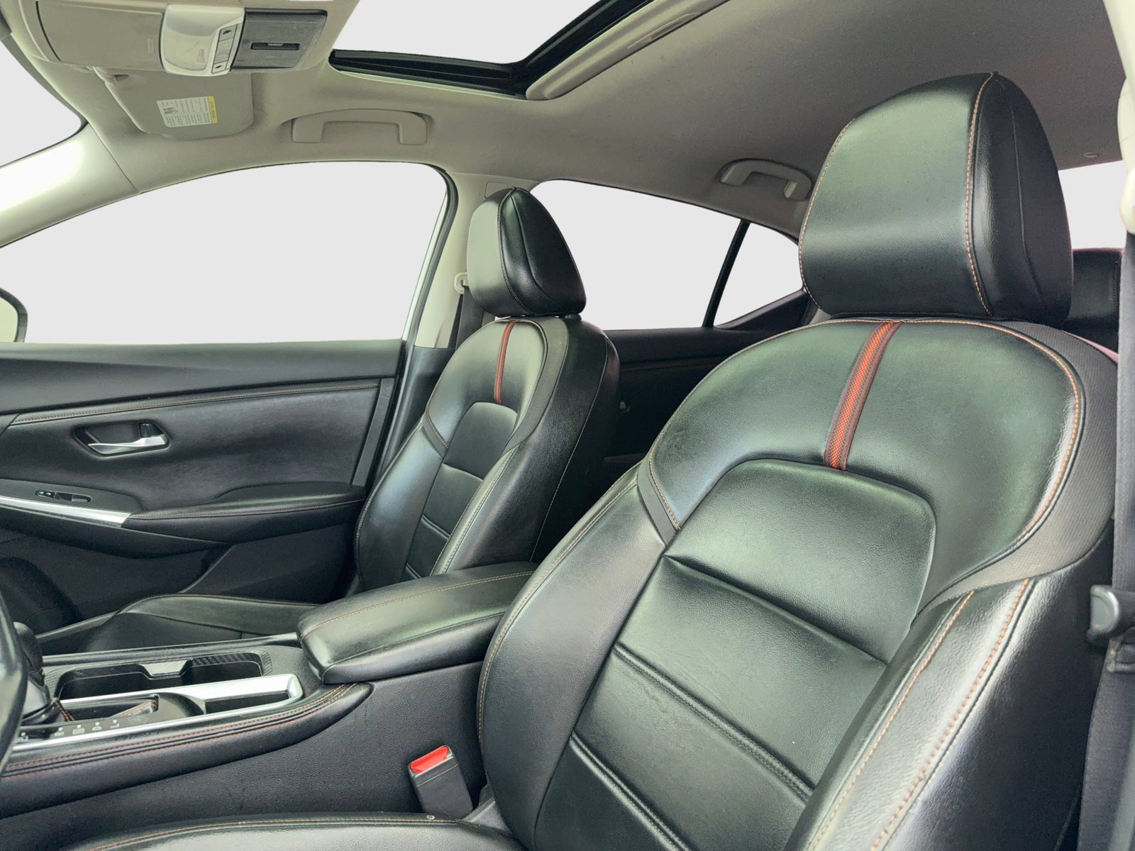 Used 2020 Nissan Sentra SR w/ Premium Package FWD image 15