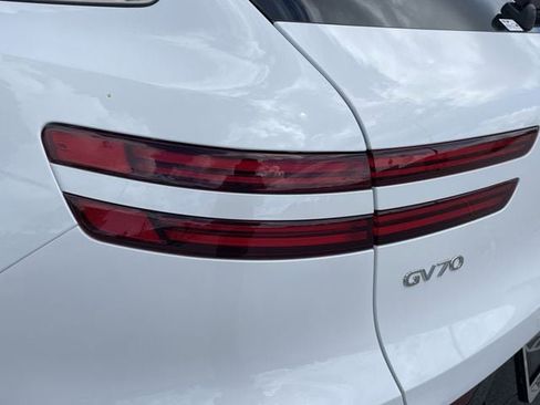 New 2026 Genesis GV70 3.5T Sport Advanced image 16