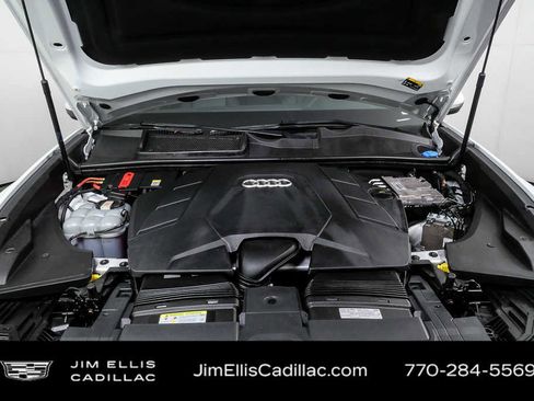 Used 2021 Audi Q8 Premium Plus w/ Premium Plus Package image 36