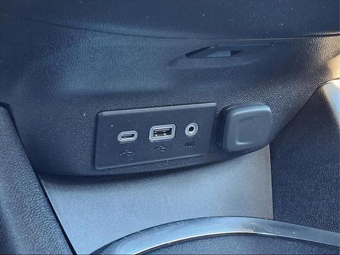 Used 2022 Chevrolet Malibu RS image 26