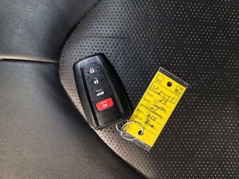 Used 2023 Toyota Camry XSE image 27