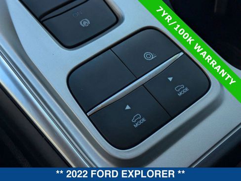 Certified 2022 Ford Explorer XLT w/ Equipment Group 202A image 31