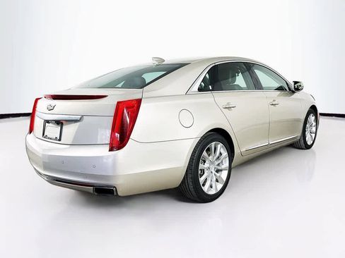 Used 2016 Cadillac XTS Luxury image 24