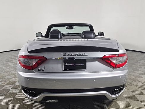 Used 2012 Maserati GranTurismo Convertible 2D image 12