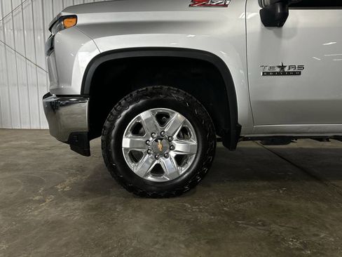 Used 2021 Chevrolet Silverado 2500 LTZ w/ LTZ Premium Texas Edition AWD/4WD image 18