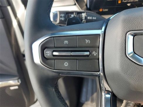 New 2026 GMC Acadia Elevation image 28