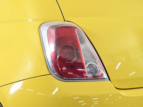 Used 2012 FIAT 500 Pop image 7