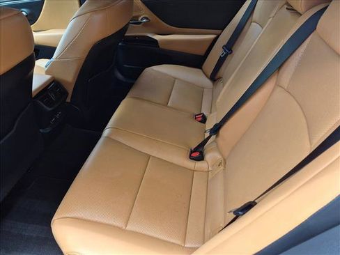 Certified 2024 Lexus ES 350 w/ Premium Package FWD image 18