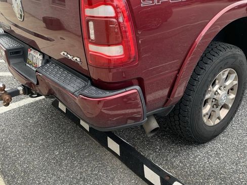 Used 2021 RAM 2500 Laramie AWD/4WD image 8