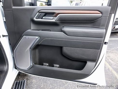 Certified 2025 GMC Sierra 2500 Denali w/ Denali Reserve Package image 26