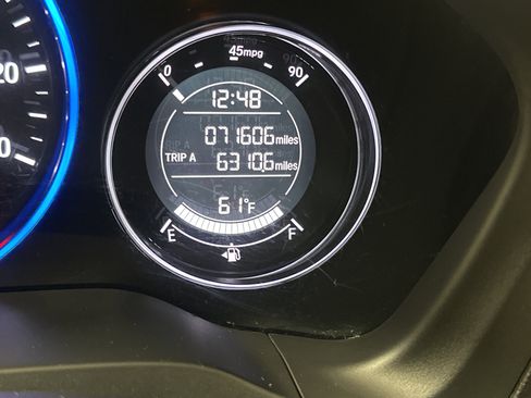 Used 2017 Honda HR-V LX image 13