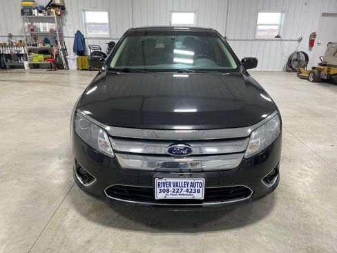 Used 2012 Ford Fusion SEL image 2