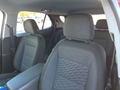 Used 2019 Chevrolet Equinox LT image 19