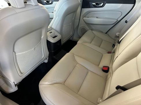 New 2026 Volvo XC60 T8 Ultra w/ Protection Package Premier AWD/4WD image 11