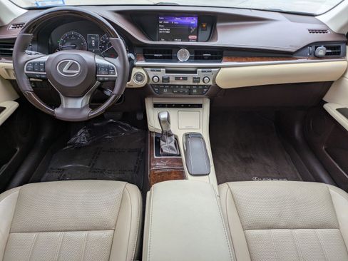 Used 2017 Lexus ES 350 image 11