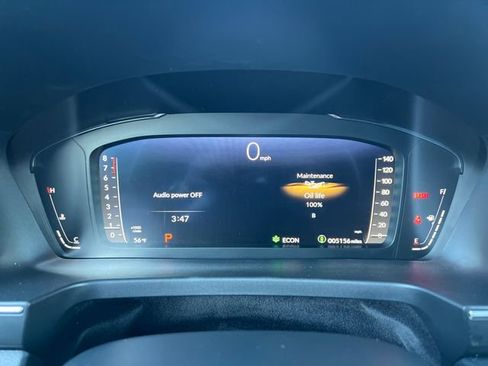 Certified 2025 Honda Pilot Black Edition image 23