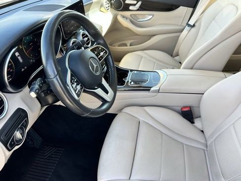 Used 2021 Mercedes-Benz GLC 300 GLC 300 image 6