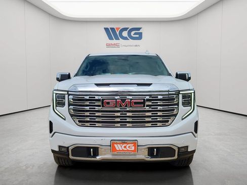 Used 2023 GMC Sierra 1500 Denali w/ Denali Reserve Package AWD/4WD image 6