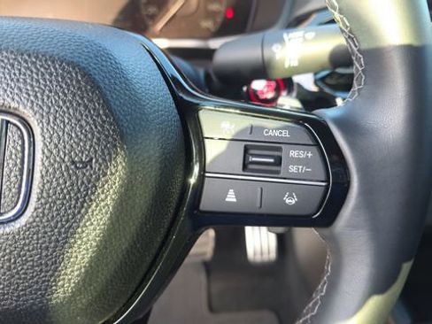 Used 2025 Honda Civic Sport image 23