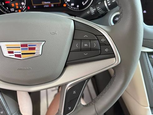 Certified 2024 Cadillac XT5 Premium Luxury w/ LPO, Floor Liner Package AWD/4WD image 22