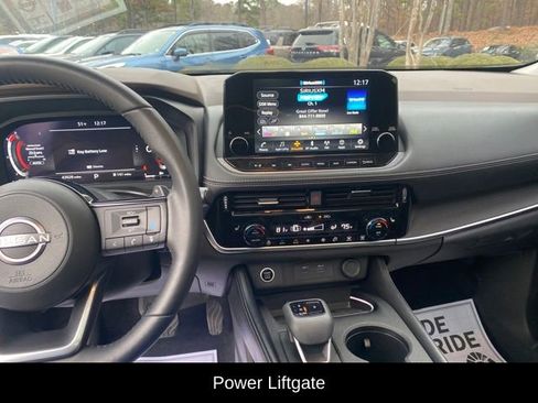 Used 2023 Nissan Rogue Platinum w/ Platinum Premium Package image 11