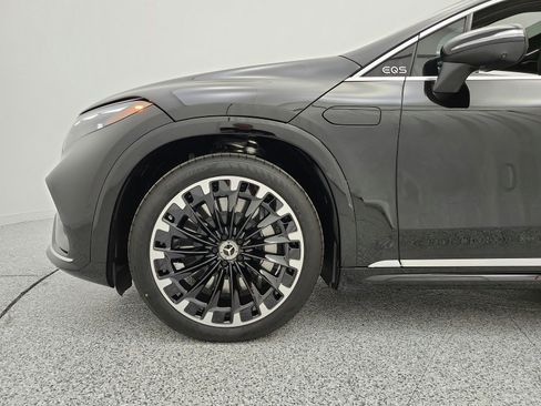 New 2026 Mercedes-Benz EQS 550 4MATIC SUV image 12