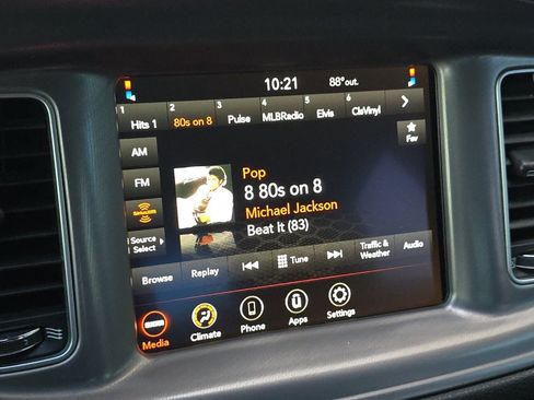 Used 2023 Dodge Charger SXT RWD image 19
