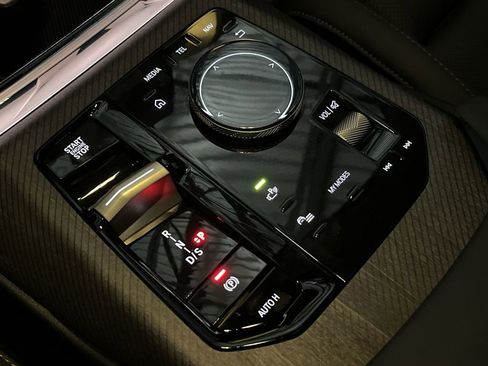 Used 2025 BMW X3 xDrive30i w/ Premium Package image 20