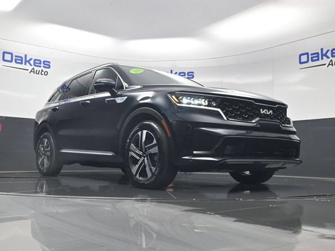Used 2022 Kia Sorento SX AWD/4WD image 40