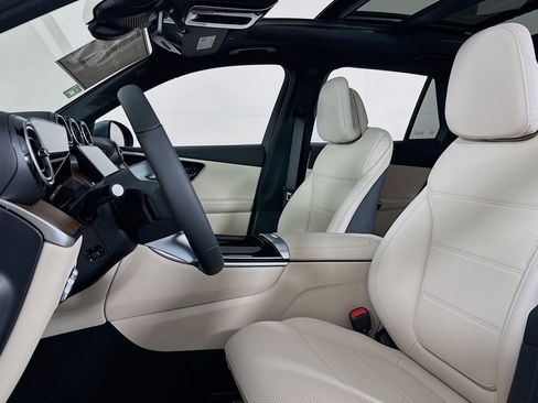 New 2026 Mercedes-Benz GLC 350e 4MATIC image 16