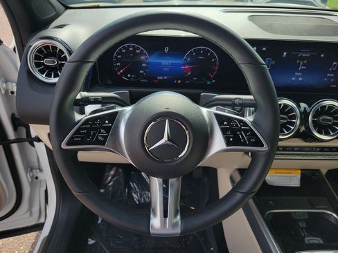 Certified 2026 Mercedes-Benz GLB 250 image 24
