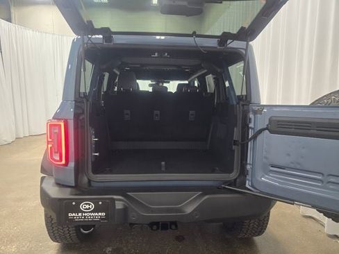 New 2025 Ford Bronco Outer Banks w/ Sasquatch Package image 19