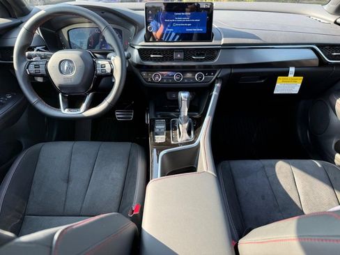 Certified 2025 Acura ADX A-Spec image 9