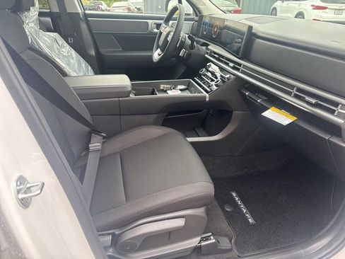 New 2026 Hyundai Santa Fe SE FWD image 13