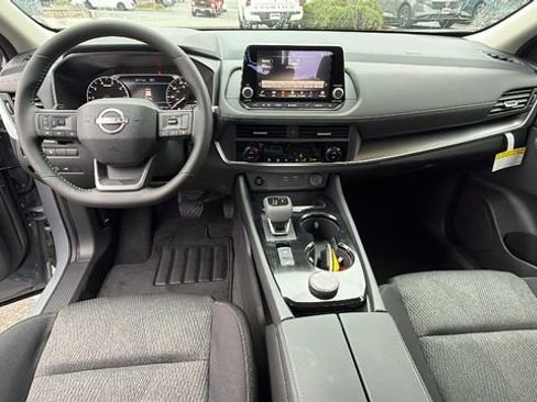 New 2026 Nissan Rogue SV image 18