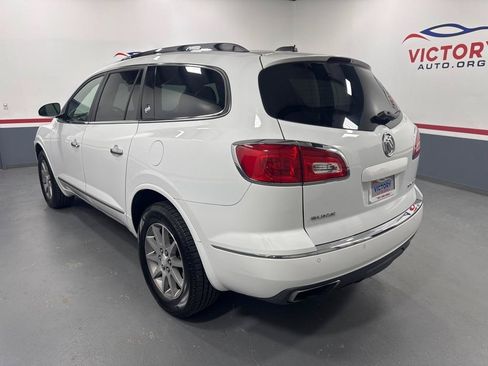 Used 2017 Buick Enclave Convenience FWD image 4