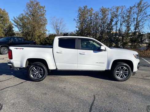 Used 2021 Chevrolet Colorado LT w/ LT Convenience Package image 8