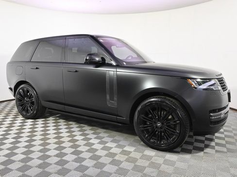Used 2023 Land Rover Range Rover First Edition image 8