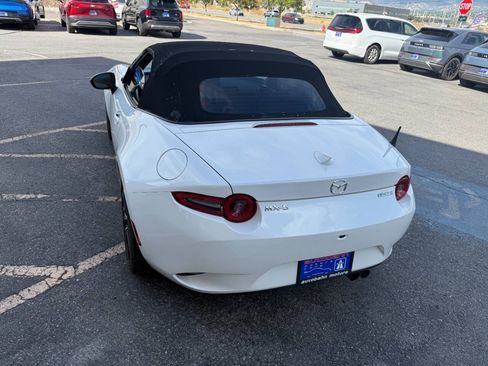 Used 2025 MAZDA MX-5 Miata Grand Touring w/ Weather Package RWD image 40