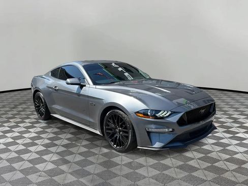 Used 2022 Ford Mustang GT RWD image 1