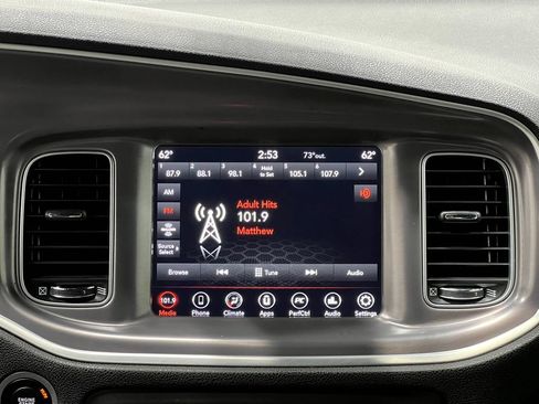 Used 2022 Dodge Charger SXT AWD/4WD image 25