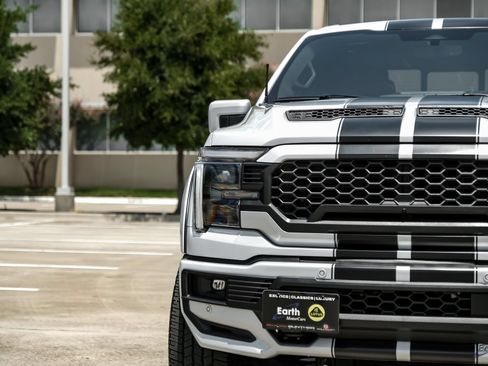 Used 2025 Ford F150 Lariat w/ Equipment Group 502A High AWD/4WD image 29