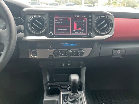 Used 2023 Toyota Tacoma 2WD Double Cab image 22