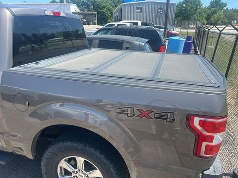 Used 2019 Ford F150 XLT w/ Equipment Group 302A Luxury AWD/4WD image 7