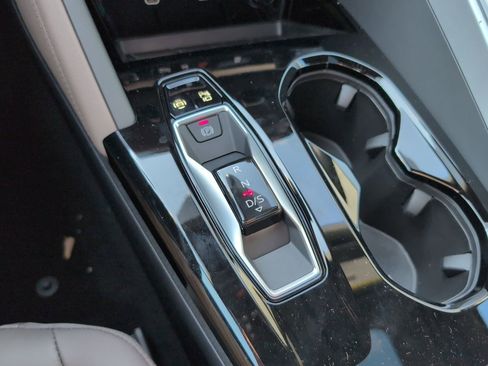 New 2025 Audi Q5 Premium Plus image 16