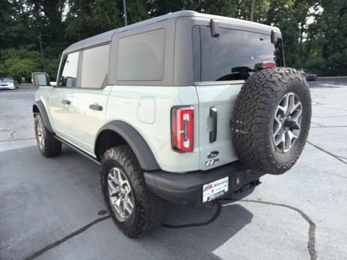 Used 2024 Ford Bronco Badlands AWD/4WD image 11